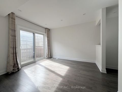 Photo 19 at 142 Moneypenny Place, Beverley Glen, Vaughan