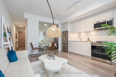 Photo 13 at 3401 - 357 King Street W, Waterfront Communities C1, Toronto