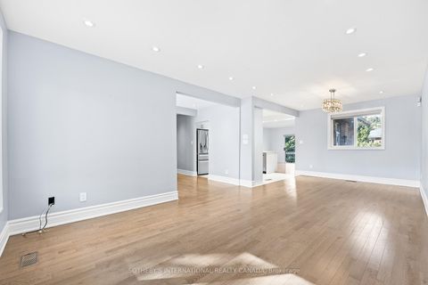Photo 6 at 108 Lynedock Crescent, Donalda, Toronto