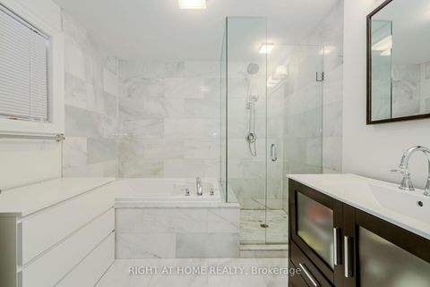 Photo 31 at Ph16 - 20 Glebe Road W, Eglinton, Toronto