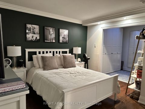 Photo 41 at Ph16 - 20 Glebe Road W, Eglinton, Toronto