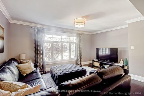 Photo 8 at 47 Harlow Crescent, Beaumonde Heights, Toronto