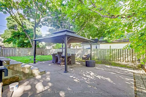 Photo 23 at 47 Harlow Crescent, Beaumonde Heights, Toronto