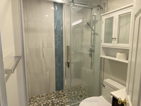 Photo 6 at Ph3 - 280 Simcoe Street, Chinatown, Toronto