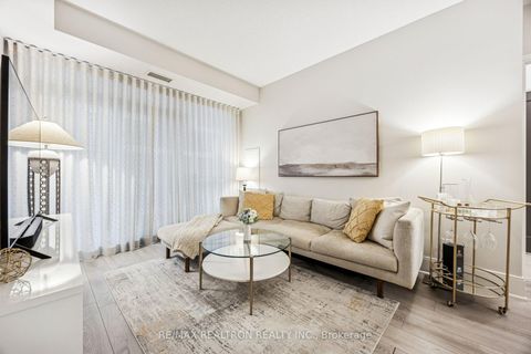 Photo 9 at 1504 - 25 Broadway Avenue, Mount Pleasant West, Toronto