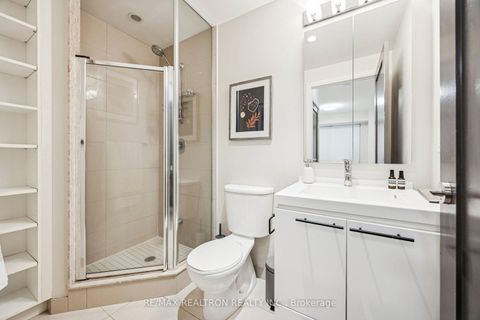 Photo 17 at 1504 - 25 Broadway Avenue, Mount Pleasant West, Toronto