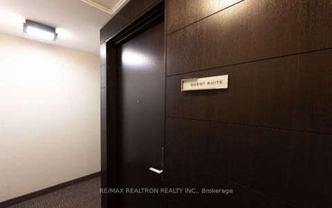 Photo 39 at 1504 - 25 Broadway Avenue, Mount Pleasant West, Toronto