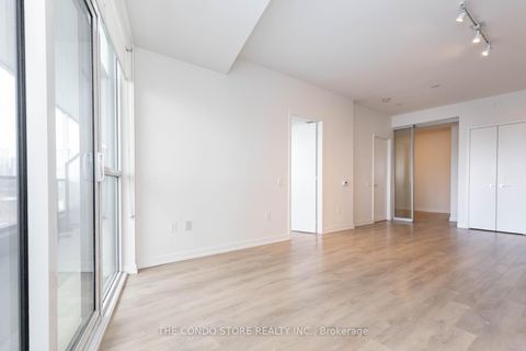 Photo 5 at 707 - 50 Ordnance Street, Niagara, Toronto