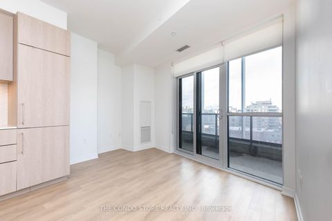 Photo 8 at 707 - 50 Ordnance Street, Niagara, Toronto