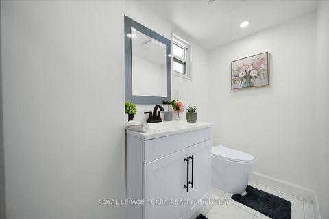 Photo 18 at 999 Ewart Street, Rural Innisfil, Innisfil