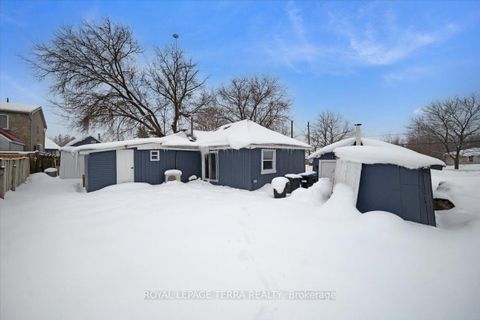 Photo 23 at 999 Ewart Street, Rural Innisfil, Innisfil