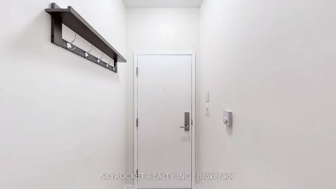 Photo 2 at B18 - 26 Bruce Street, East Woodbridge, Vaughan