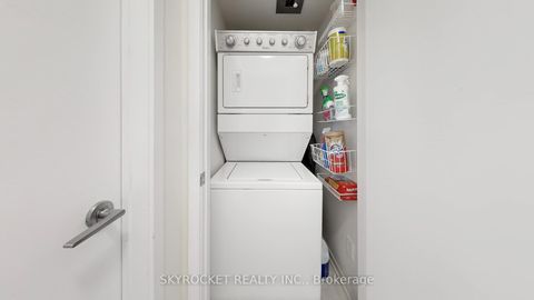 Photo 32 at B18 - 26 Bruce Street, East Woodbridge, Vaughan