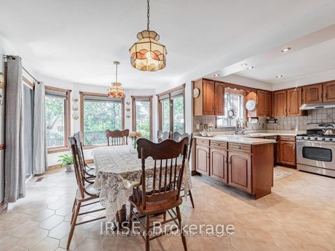 Photo 13 at 13 Roosevelt Drive, South Richvale, Richmond Hill