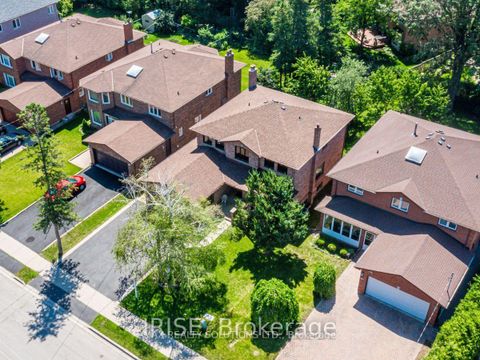 Photo 16 at 13 Roosevelt Drive, South Richvale, Richmond Hill