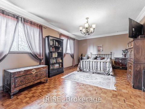 Photo 24 at 13 Roosevelt Drive, South Richvale, Richmond Hill