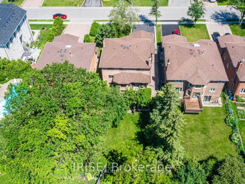 Photo 26 at 13 Roosevelt Drive, South Richvale, Richmond Hill