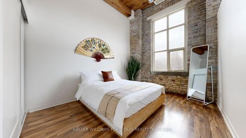 Photo 17 at 401 - 736 Dundas Street E, Regent Park, Toronto