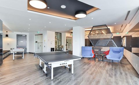 Photo 4 at 406 - 159 Wellesley Street E, South St. James Town, Toronto