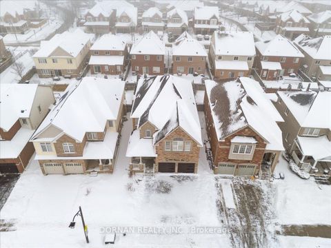 Photo 2 at 1023 Coldstream Drive, Taunton, Oshawa