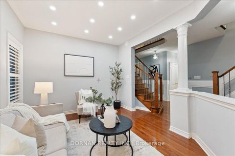 Photo 8 at 1023 Coldstream Drive, Taunton, Oshawa