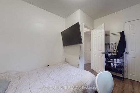 Photo 22 at 125 Fortrose Crescent, Donalda, Toronto