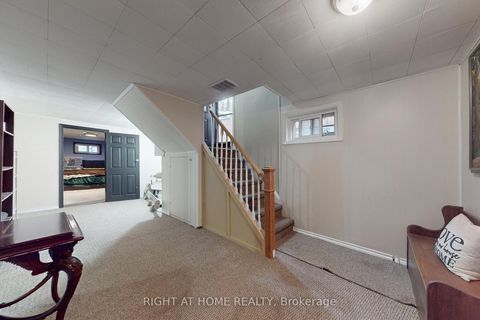 Photo 26 at 125 Fortrose Crescent, Donalda, Toronto