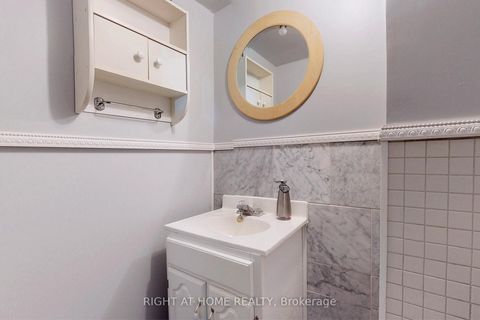 Photo 31 at 125 Fortrose Crescent, Donalda, Toronto