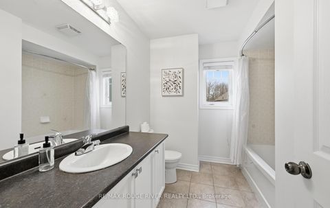 Photo 28 at 15 Woolacott Lane, Bowmanville, Clarington