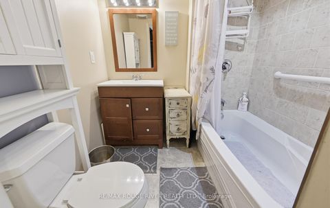 Photo 35 at 15 Woolacott Lane, Bowmanville, Clarington