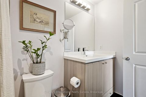 Photo 14 at 903 - 105 George Street, Moss Park, Toronto