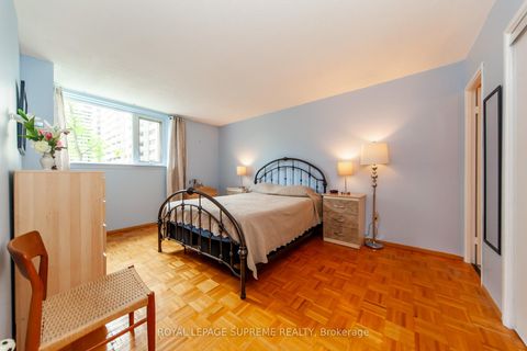 Photo 14 at 205 - 270 Scarlett Road, Smythe, Toronto