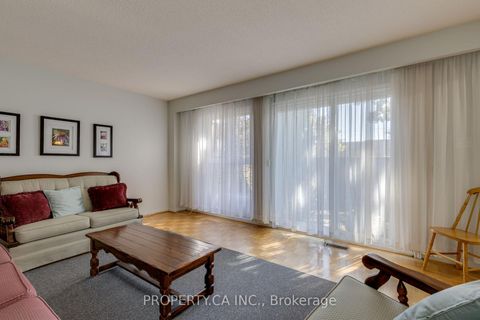 Photo 4 at 404 Milner Avenue S, Malvern, Toronto