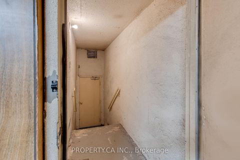 Photo 20 at 404 Milner Avenue S, Malvern, Toronto