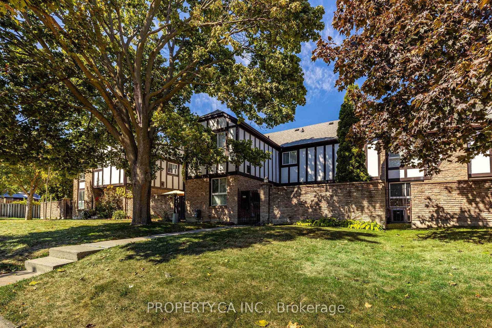 404 Milner Avenue S, Malvern, Toronto 