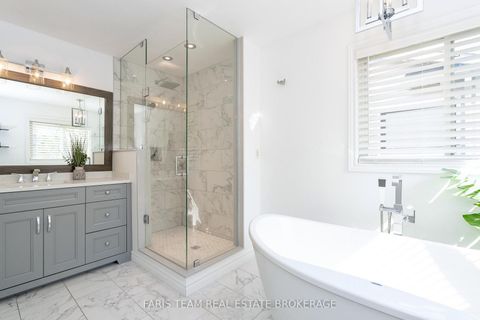 Photo 18 at 3 Saxon Road, Shore, Barrie