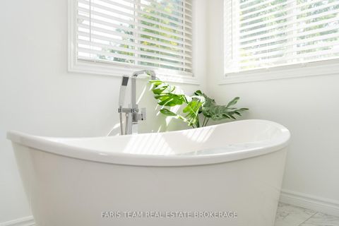 Photo 19 at 3 Saxon Road, Shore, Barrie