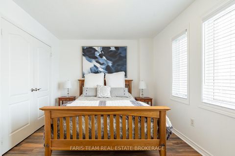 Photo 21 at 3 Saxon Road, Shore, Barrie