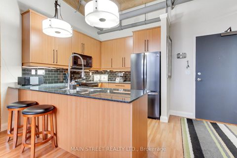 Photo 6 at 318 - 543 Timothy Street, Central Newmarket, Newmarket