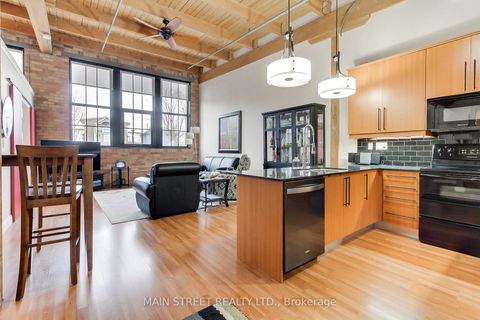 Photo 11 at 318 - 543 Timothy Street, Central Newmarket, Newmarket