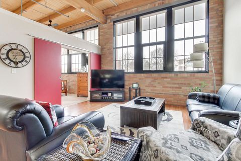 Photo 13 at 318 - 543 Timothy Street, Central Newmarket, Newmarket