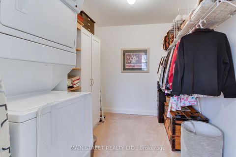 Photo 18 at 318 - 543 Timothy Street, Central Newmarket, Newmarket