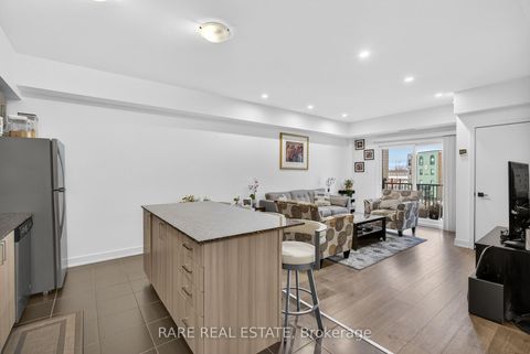 Photo 10 at 411 - 5 Chef Lane, Rural Barrie Southeast, Barrie