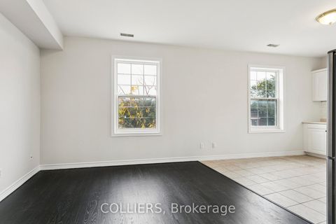 Photo 4 at 990 Kingston Road, Danforth, Toronto