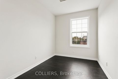 Photo 8 at 990 Kingston Road, Danforth, Toronto