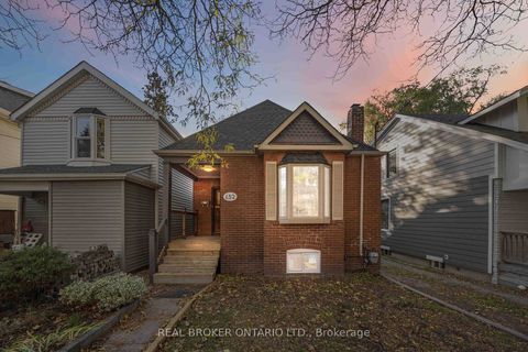 Photo 0 at 152 Pickering Street, Danforth, Toronto