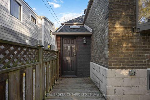 Photo 19 at 152 Pickering Street, Danforth, Toronto