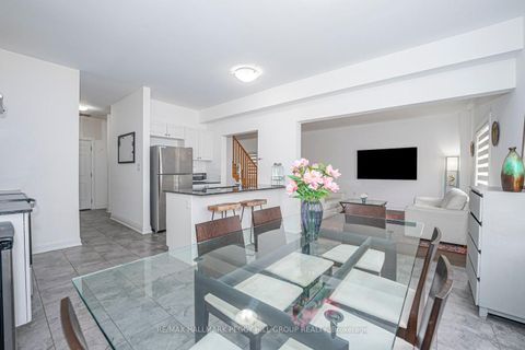 Photo 5 at 42 Alaskan Heights, Rural Barrie Southwest, Barrie