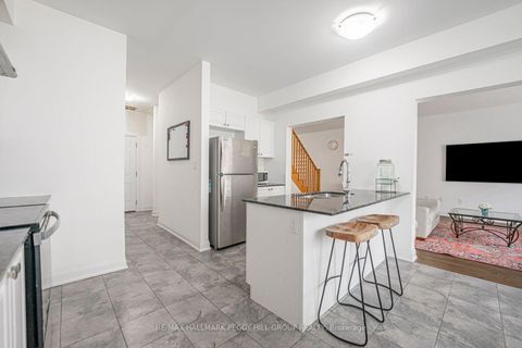 Photo 6 at 42 Alaskan Heights, Rural Barrie Southwest, Barrie