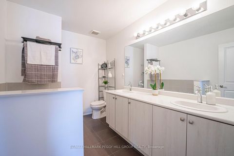 Photo 8 at 42 Alaskan Heights, Rural Barrie Southwest, Barrie